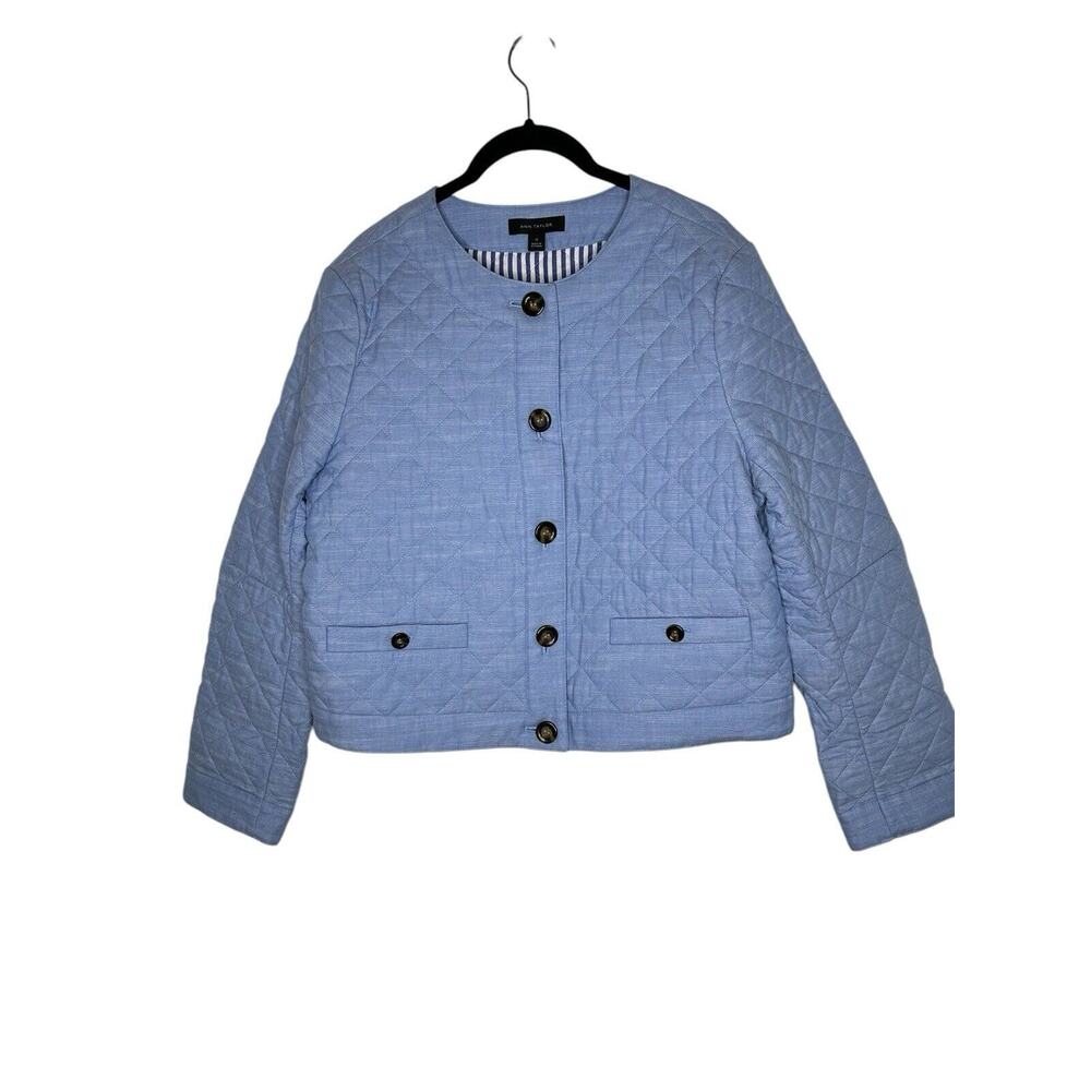 Ann Taylor Womens Frame Quilted Cropped Jacket 10 Button Front‎ Coastal Grandma